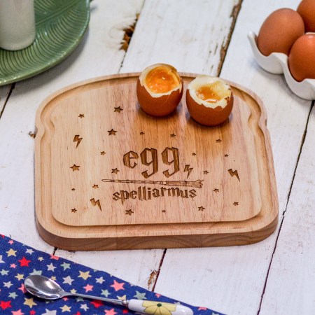 Breakfast Egg Board - Egg Spelliarmus